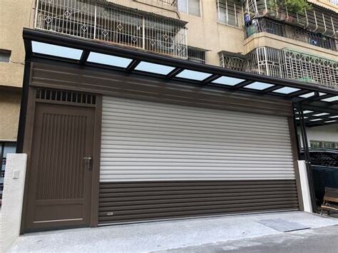 鐵捲門顏色風水