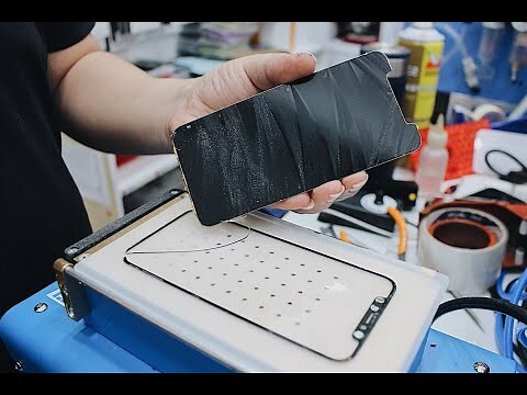 手機螢幕碎裂