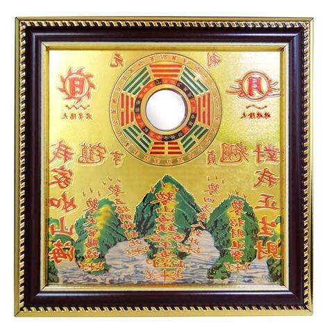 官帽煞小人探頭