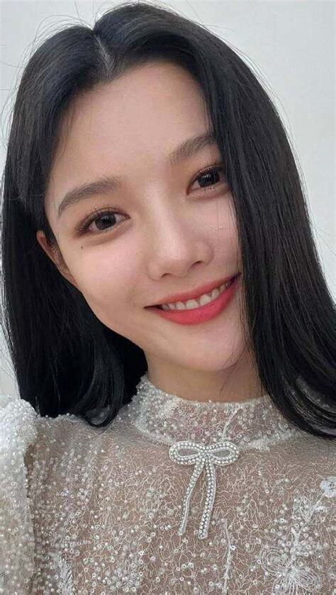 桃花眼女面相