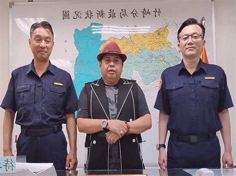 閻百川