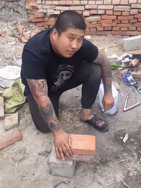 虎哥