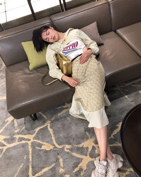全身都是毛