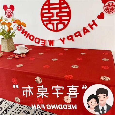 桌布擺設