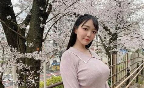 戀淵桃奈