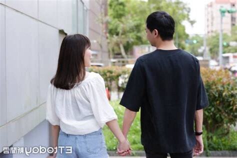 情侶差9歲