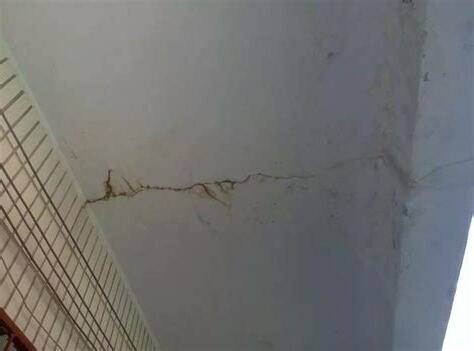 房屋裂縫