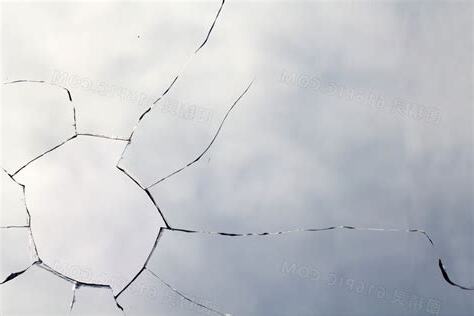 裂痕玻璃