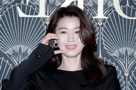 雙下巴是貴婦命