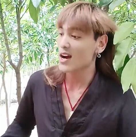 怒江網紅蔡金髮