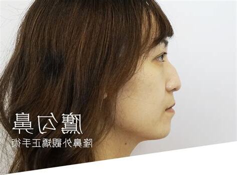 鷹勾鼻女面相
