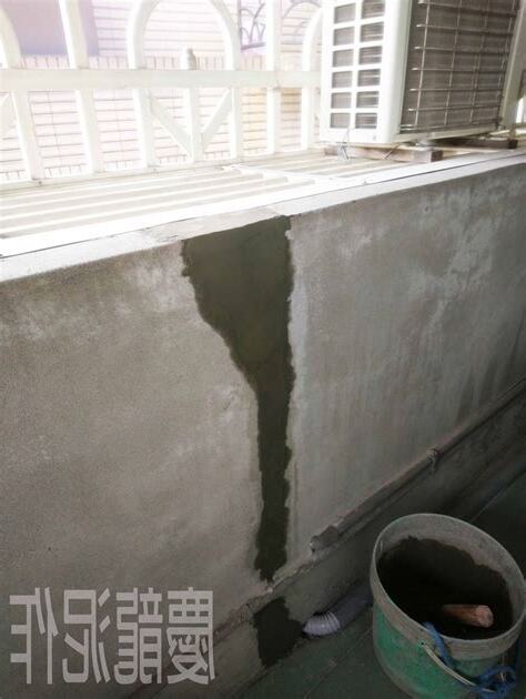 牆壁裂痕補救