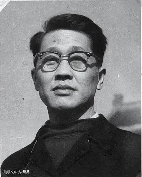 吳耘吏