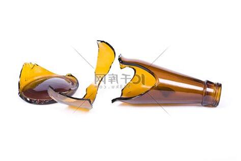 杯子碎了