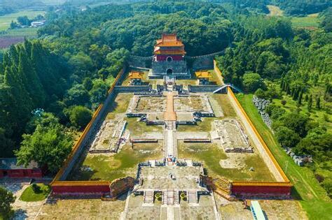 皇帝陵墓