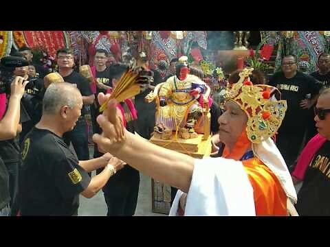 神像移位