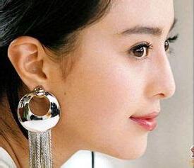 女人鼻子大代表什么