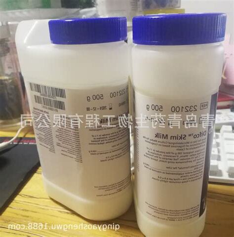 脱脂奶粉