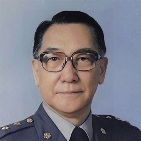 蔣緯國