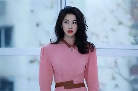 無人區荊棘別惹我我渾身是刺:內娛公主爆紅全網