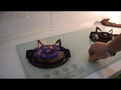 瓦斯爐對門