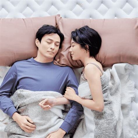 新郎自己安床