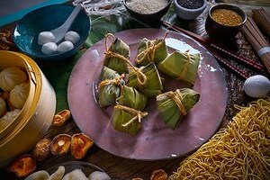 土黃色意義