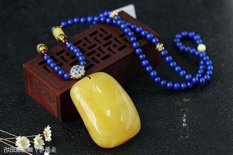 琥珀飾品