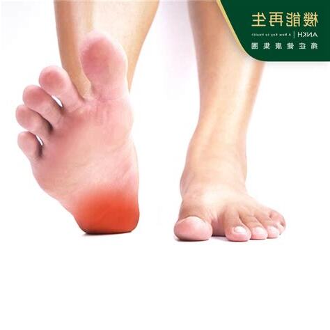 吱腳板底