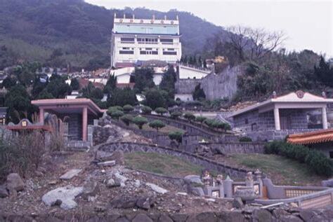 觀音山墓地