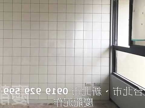 客廳貼磁磚