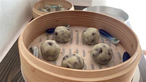饅頭穴