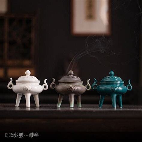 三腳香爐擺法