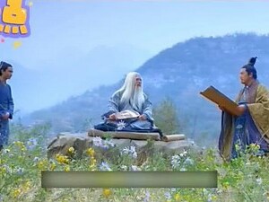 耳垂有痣的女人
