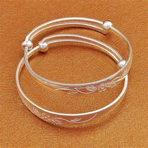 帶銀手鐲的好處