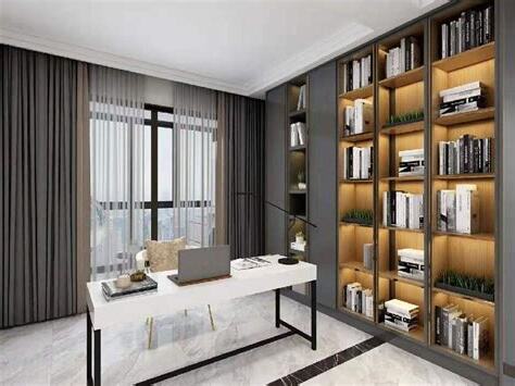 書桌背後有窗化解