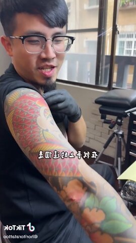 刺青鯉魚配什麼