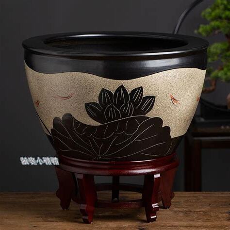 蓮花水缸風水