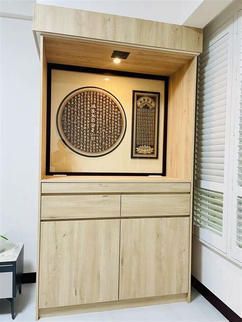 神明桌旁邊可以放櫃子嗎