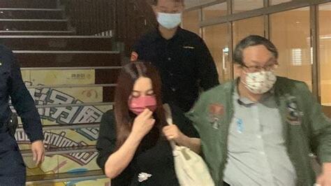 王文秀老公