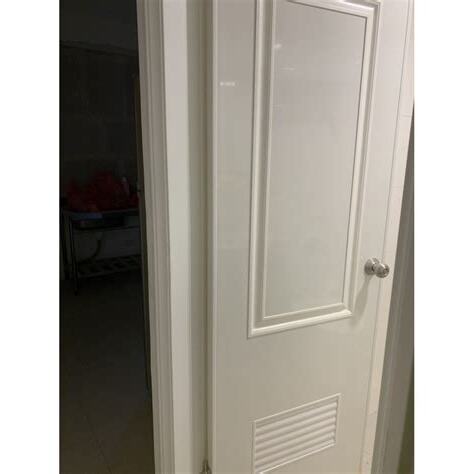 廁所門對房間門