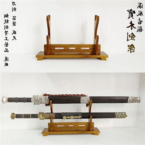 銅錢劍擺放