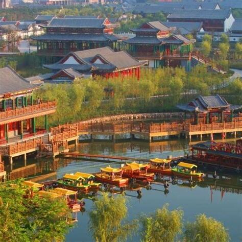 暢春園