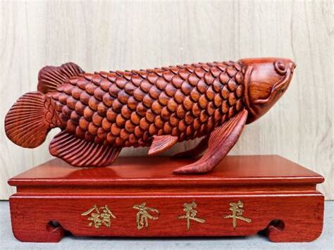 金木雕魚
