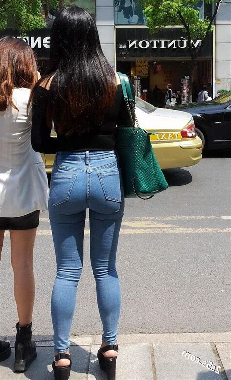 女孩的屁股