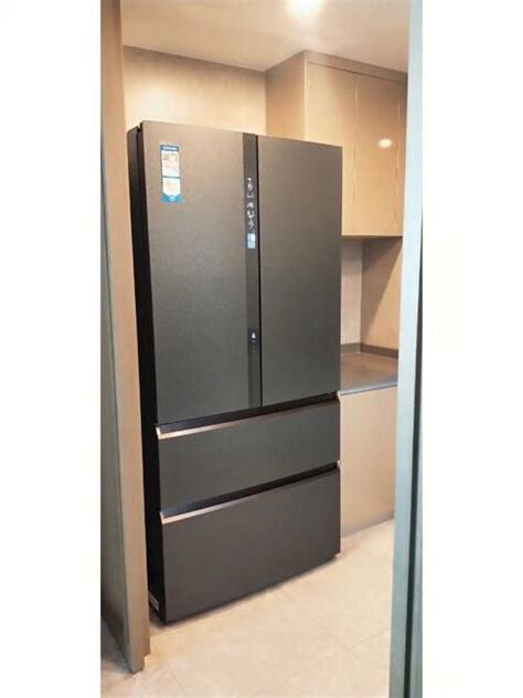 床對冰箱