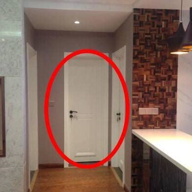 房門對廁所門化解