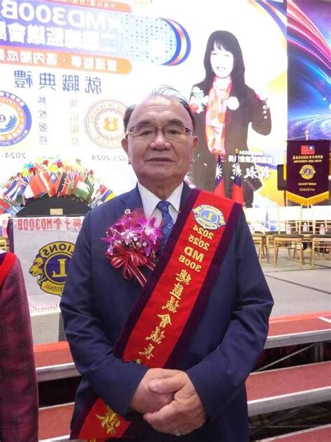 黃春霖