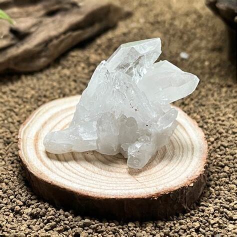 白水晶原礦功效