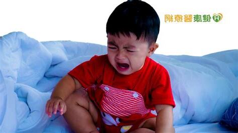 小朋友半夜哭鬧